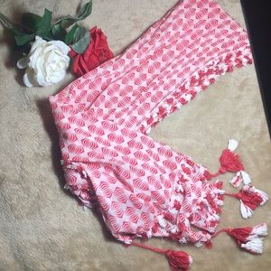 🧣 2 for $15 🧣 Red & White Scarf